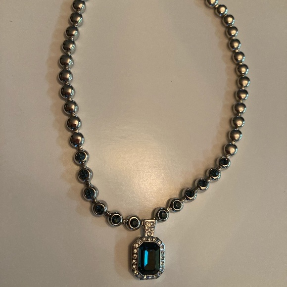 Navy blue pendant element crystal necklace ✨🌟 - Picture 8 of 9